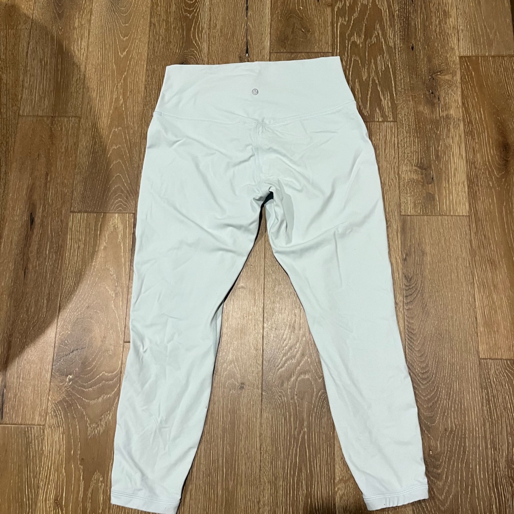 Lululemon crop